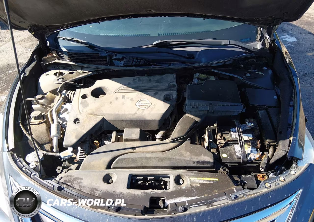 2015 Nissan Altima 2.5 S VIN:1N4AL3AP3FN374368 - 10