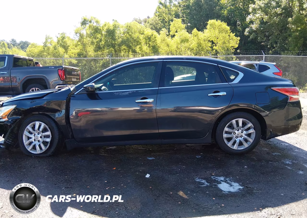 2015 Nissan Altima 2.5 S VIN:1N4AL3AP3FN374368 - 14