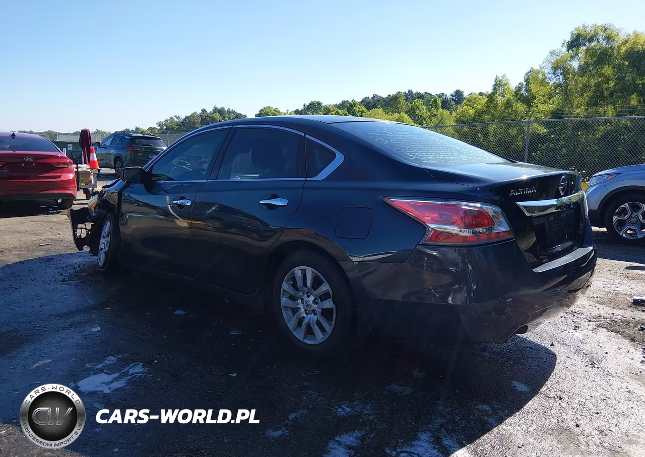 2015 Nissan Altima 2.5 S VIN:1N4AL3AP3FN374368 - 3