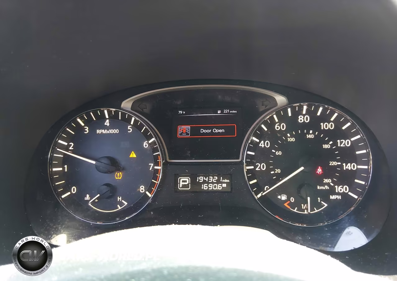 2015 Nissan Altima 2.5 S VIN:1N4AL3AP3FN374368 - 7
