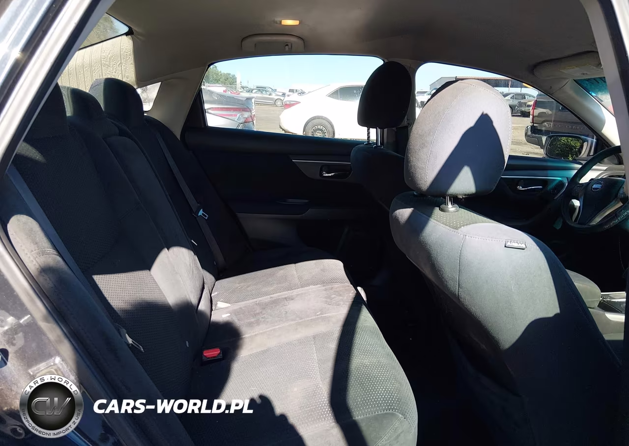 2015 Nissan Altima 2.5 S VIN:1N4AL3AP3FN374368 - 8