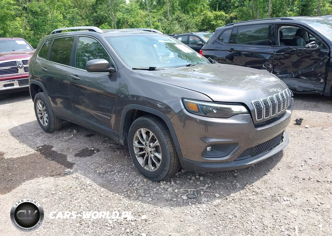 2019 Jeep Cherokee Latitude Plus 4X4 – zdjęcie 1 z 16