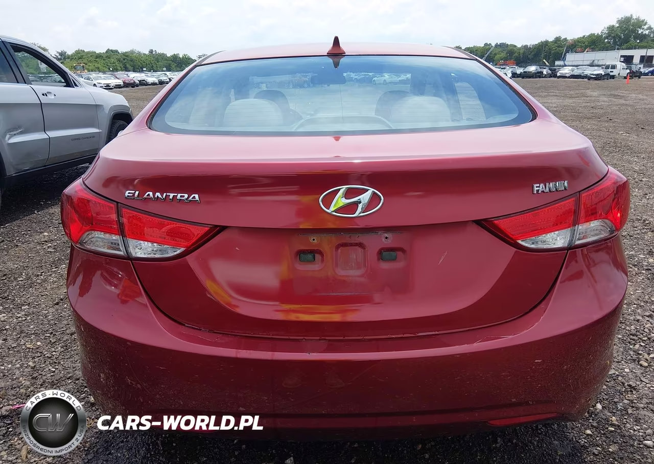 2013 Hyundai Elantra Gls VIN:5NPDH4AE1DH453449 - 16