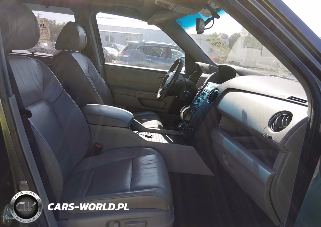 2011 Honda Pilot Touring VIN:5FNYF4H93BB077641 - 5