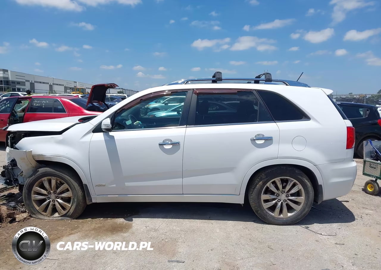 2011 Kia Sorento Sx V6 VIN:5XYKWDA23BG121245 - 14