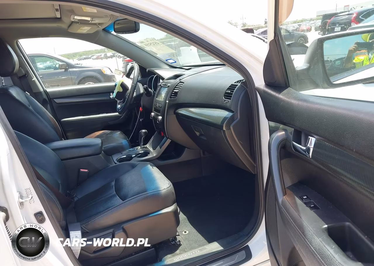 2011 Kia Sorento Sx V6 VIN:5XYKWDA23BG121245 - 5