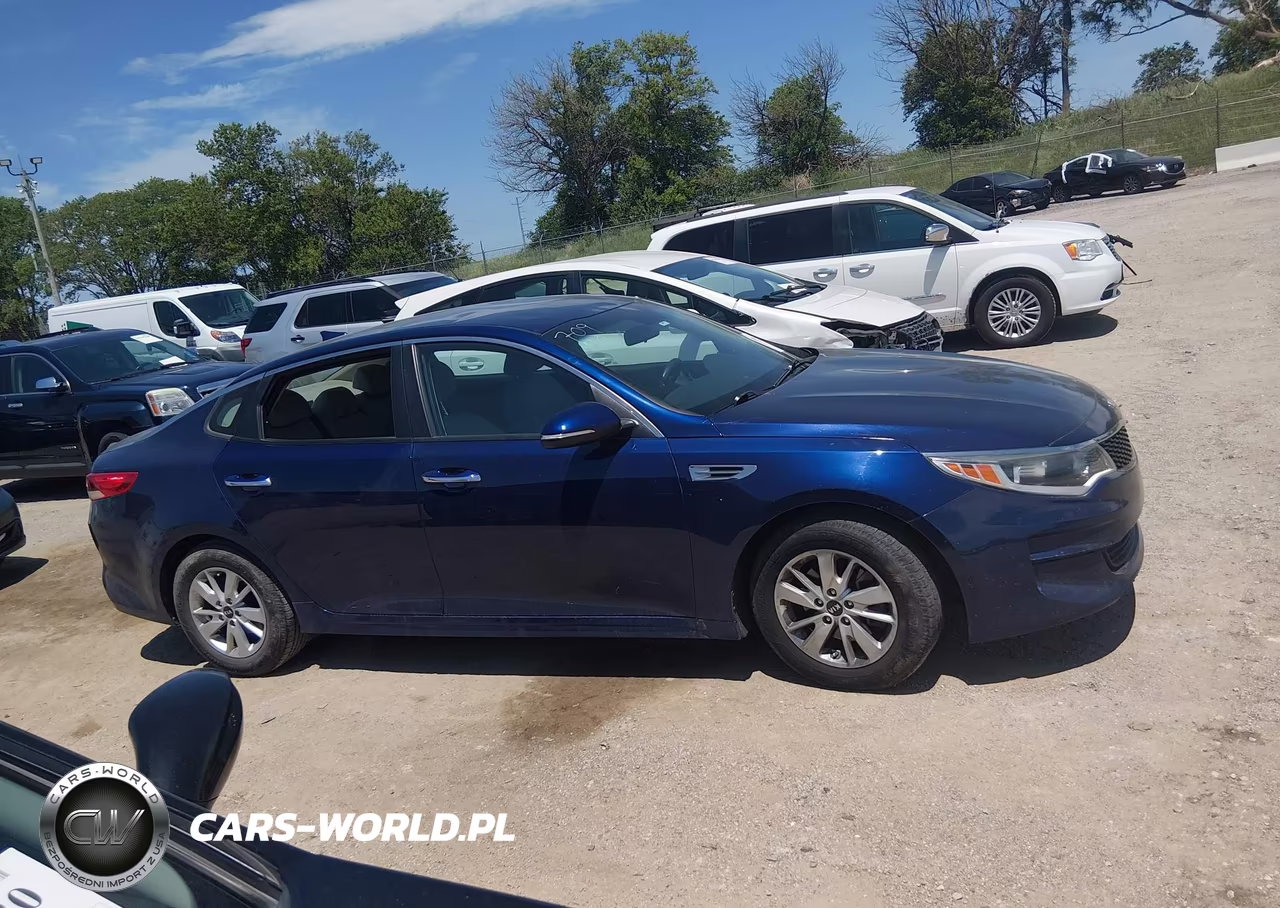 2018 Kia Optima Lx VIN:5XXGT4L39JG191145 - 13