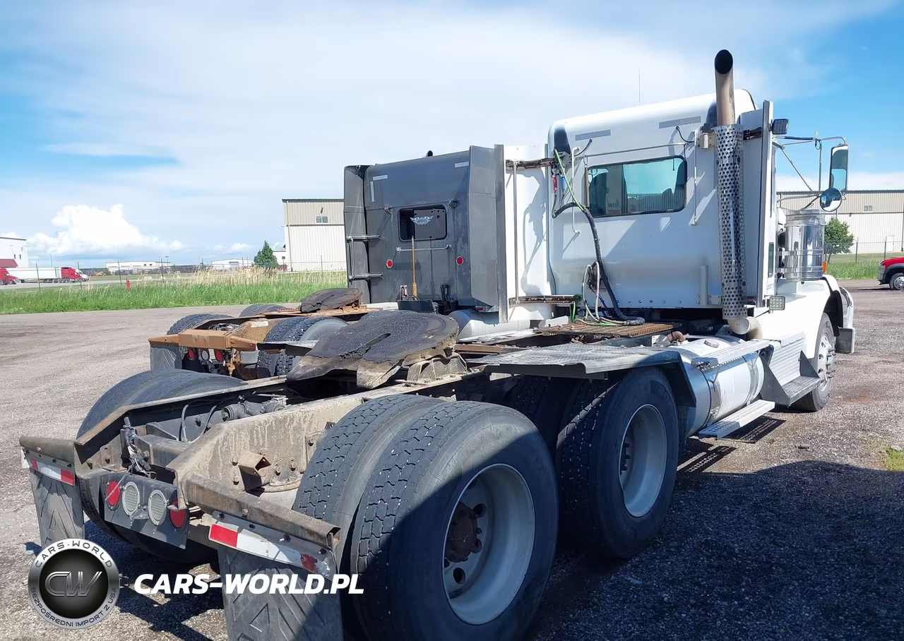 2012 Kenworth Construction T800 VIN:1XKDDP0X7CJ956543 - 4