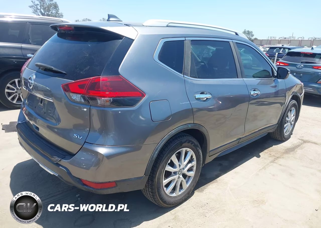 2018 Nissan Rogue Sv VIN:JN8AT2MT6JW450542 - 4