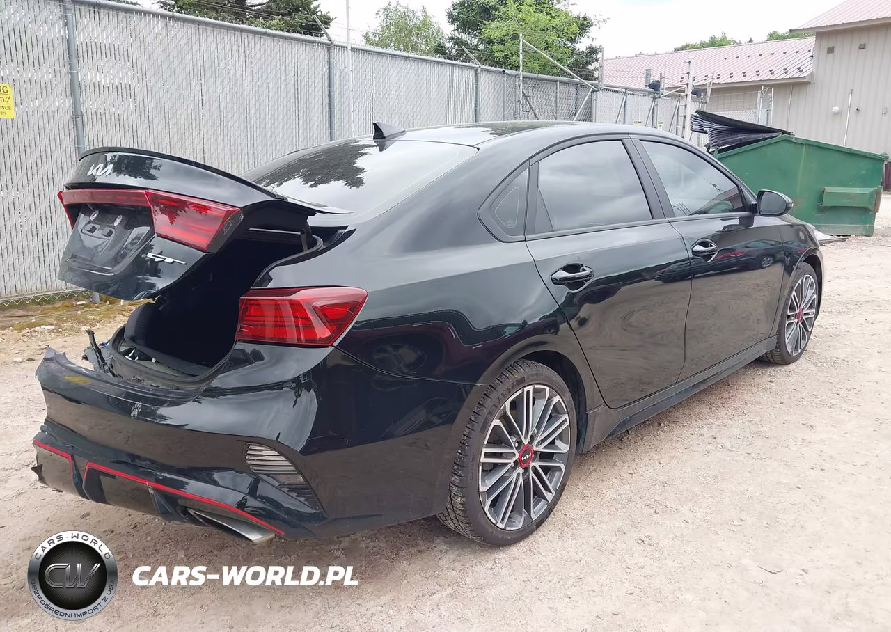 2023 Kia Forte Gt VIN:3KPF44AC0PE520280 - 4