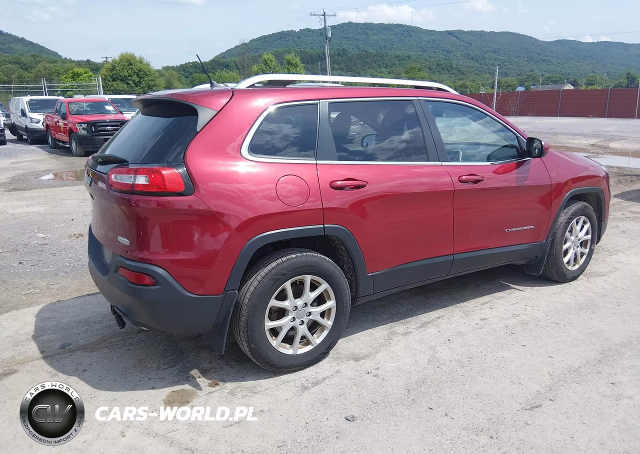 2014 Jeep Cherokee Latitude VIN:1C4PJMCS5EW268451 - 4