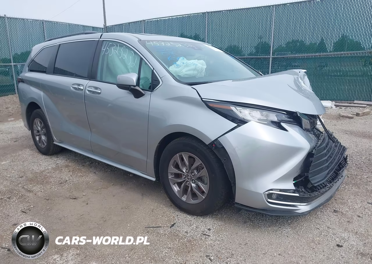 2023 Toyota Sienna Xle – zdjęcie 1 z 16