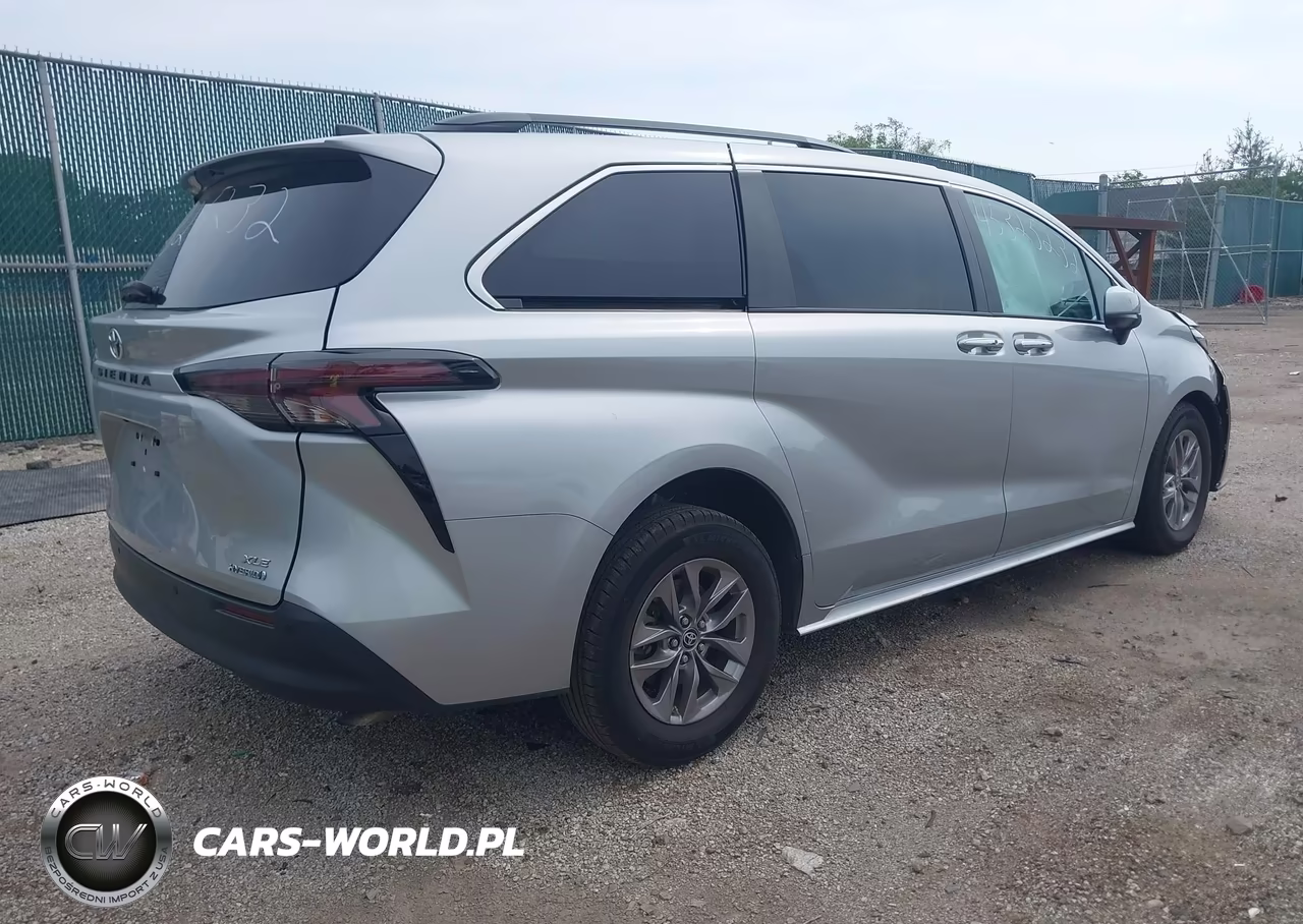 2023 Toyota Sienna Xle VIN:5TDYRKEC2PS173680 - 4