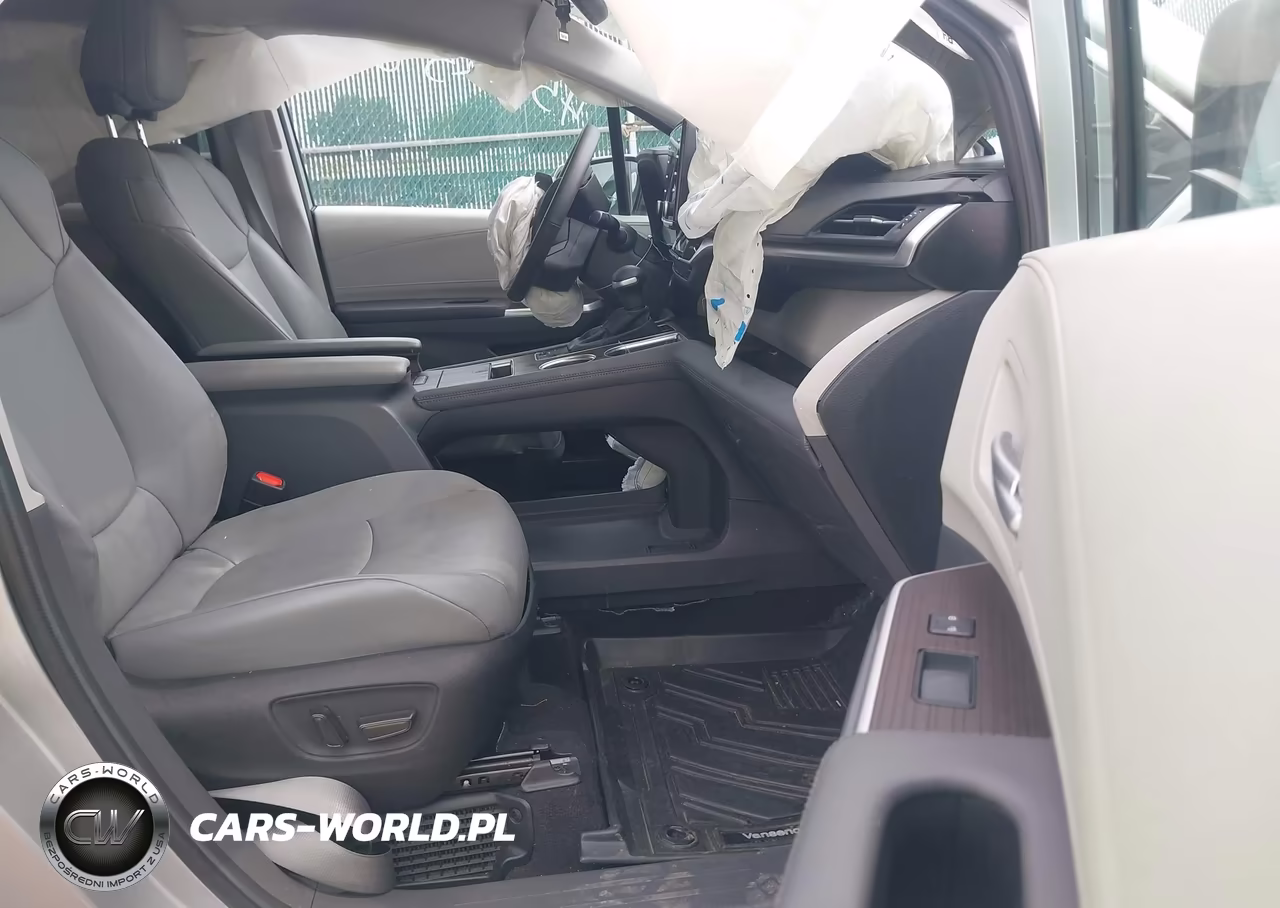 2023 Toyota Sienna Xle VIN:5TDYRKEC2PS173680 - 5