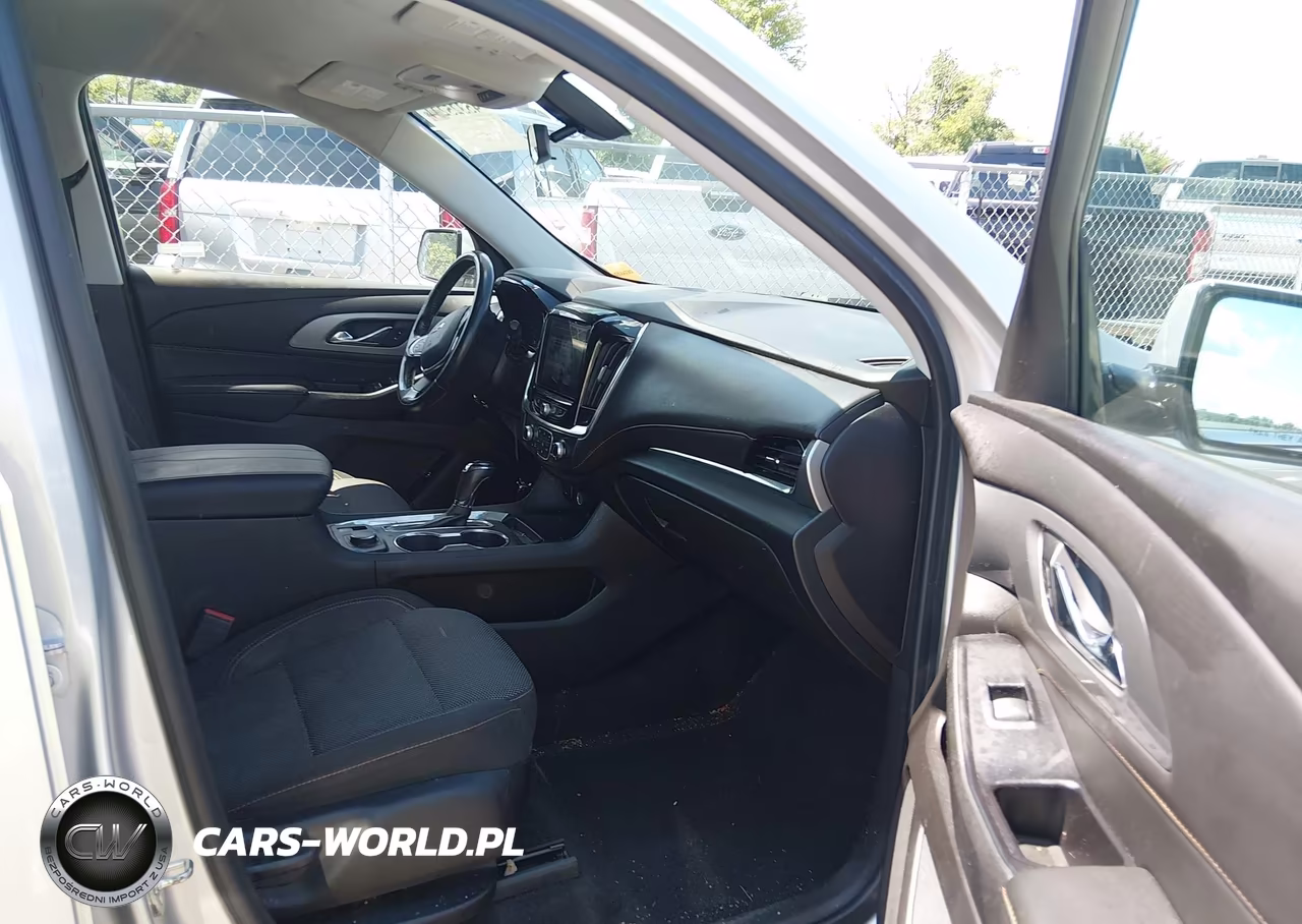 2018 Chevrolet Traverse 1Lt VIN:1GNEVGKWXJJ223232 - 5