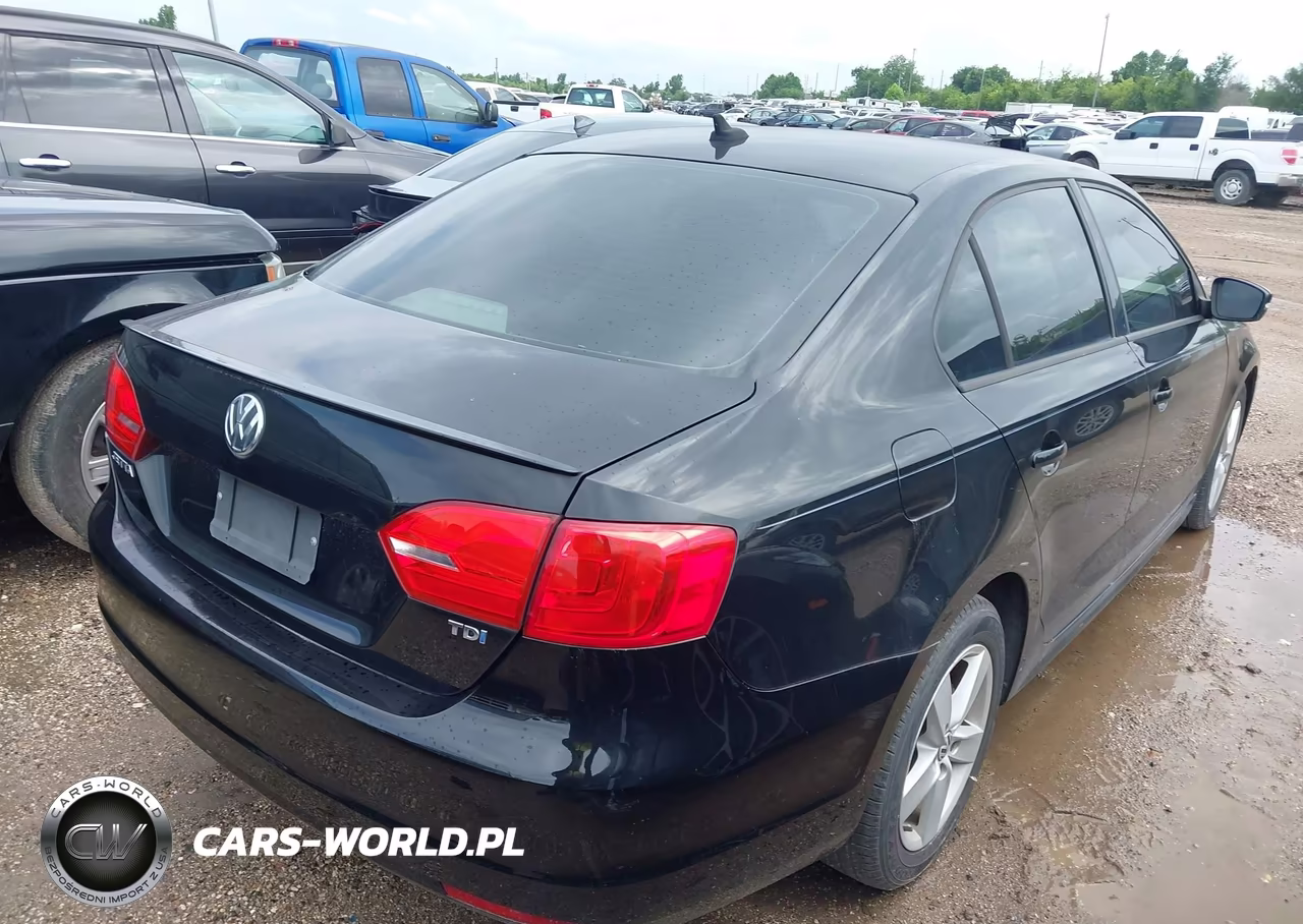 2012 Volkswagen Jetta 2.0L Tdi VIN:3VWLL7AJ6CM388595 - 4