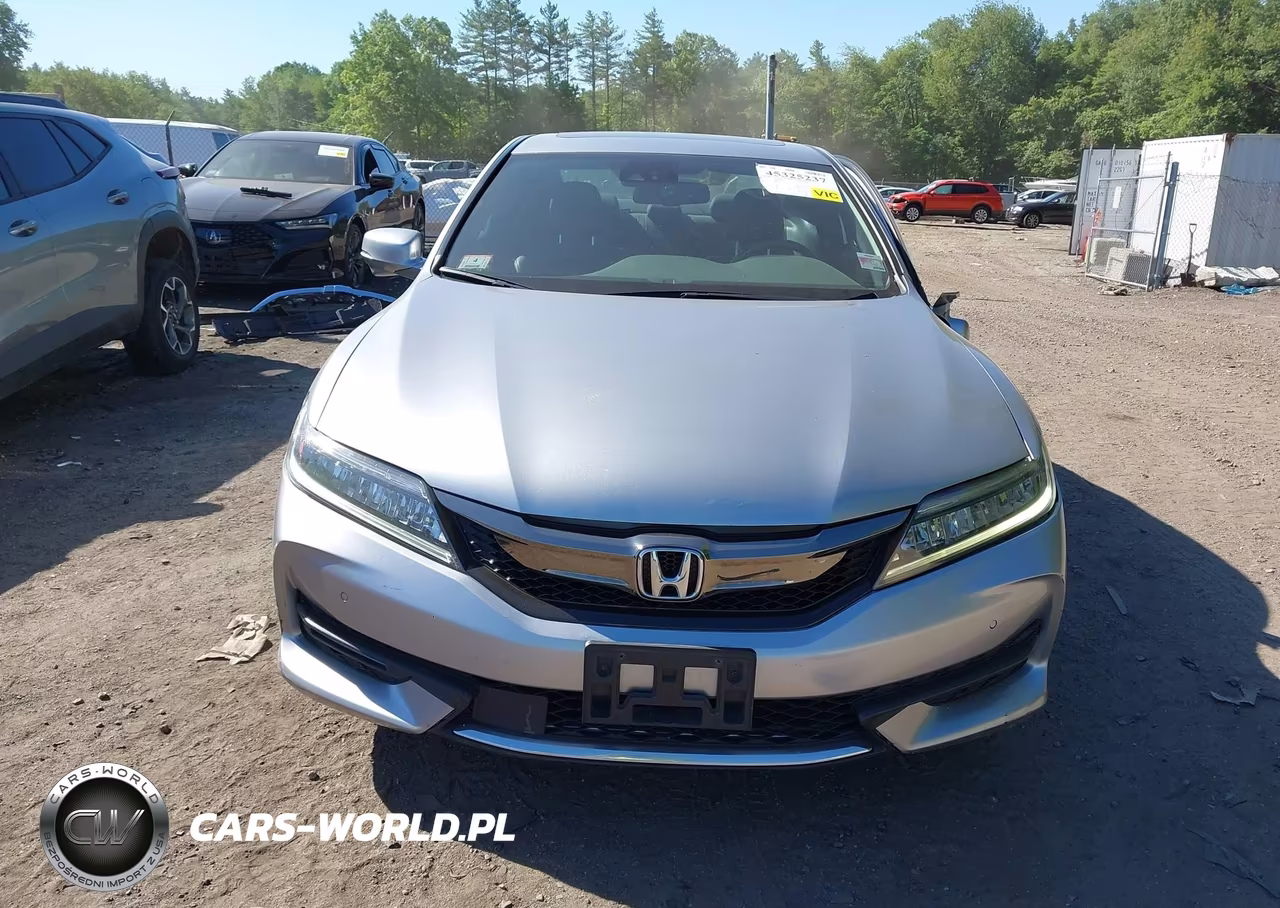 2017 Honda Accord Touring V6 VIN:1HGCT2B05HA003402 - 12