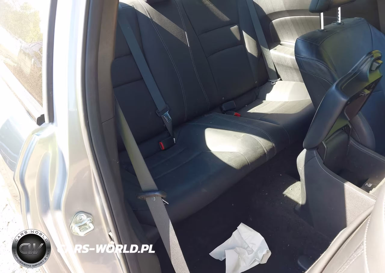 2017 Honda Accord Touring V6 VIN:1HGCT2B05HA003402 - 8