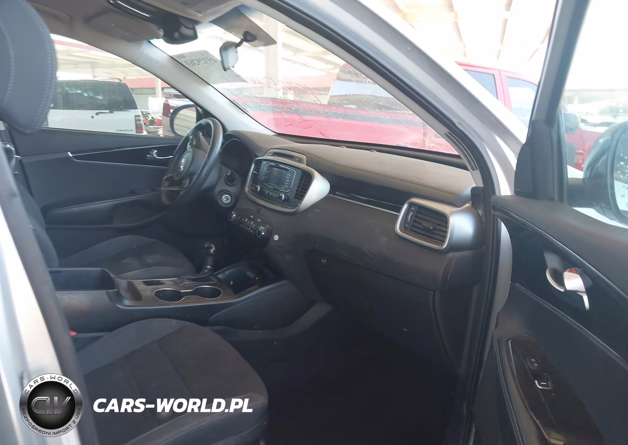 2017 Kia Sorento 2.4L Lx VIN:5XYPG4A32HG246922 - 5