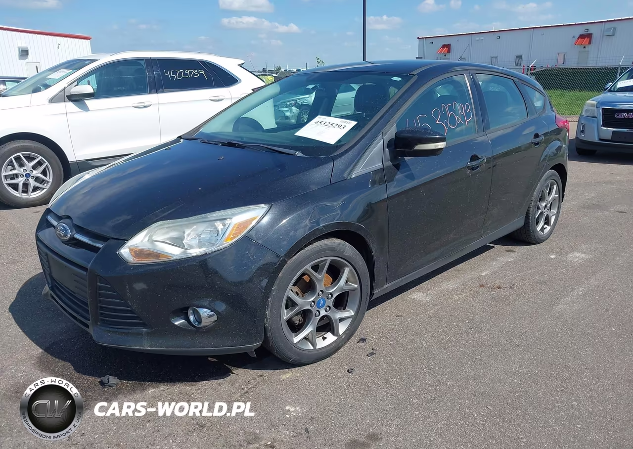 2013 Ford Focus Se VIN:1FADP3K23DL272825 - 2
