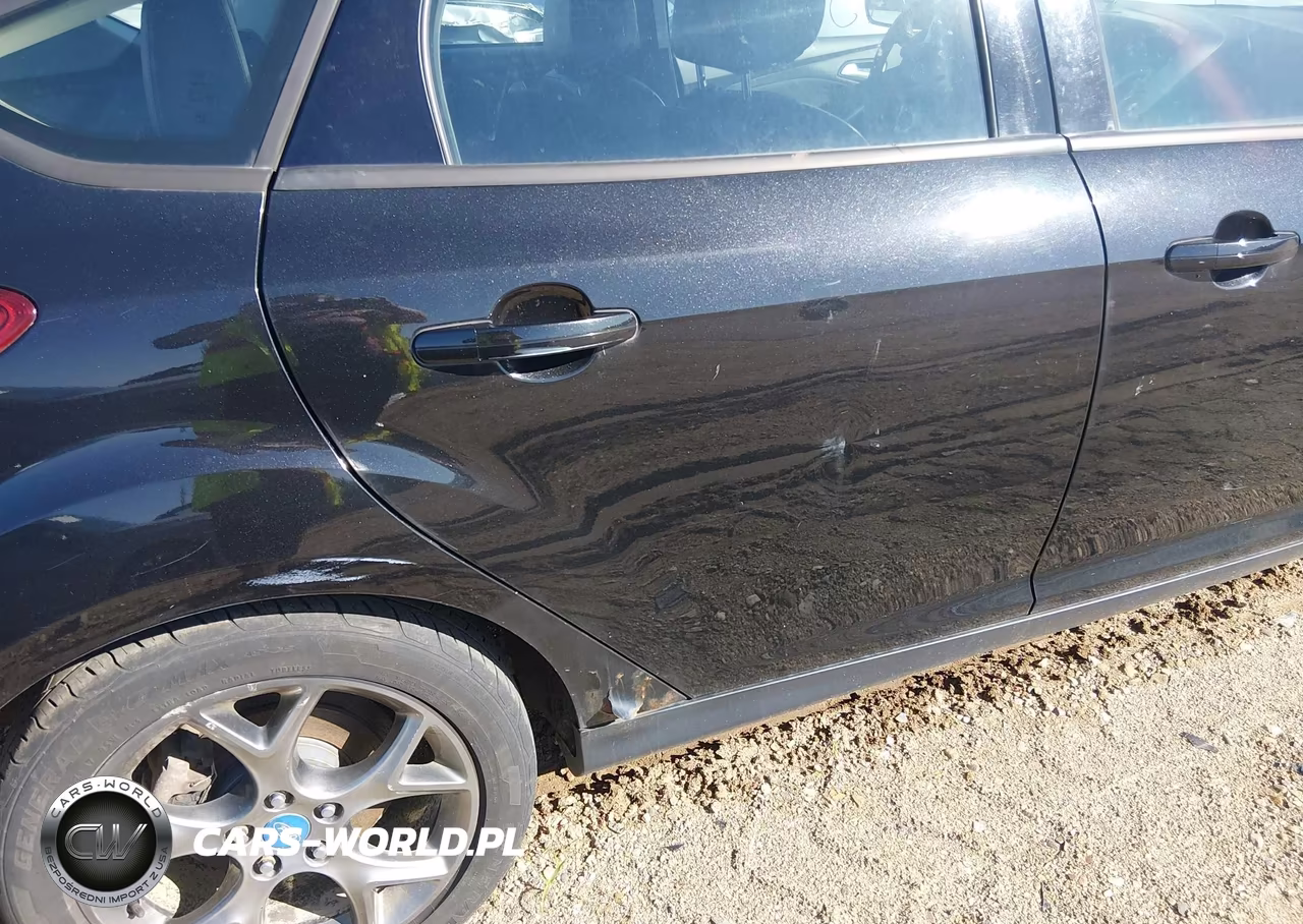 2013 Ford Focus Se VIN:1FADP3K23DL272825 - 6