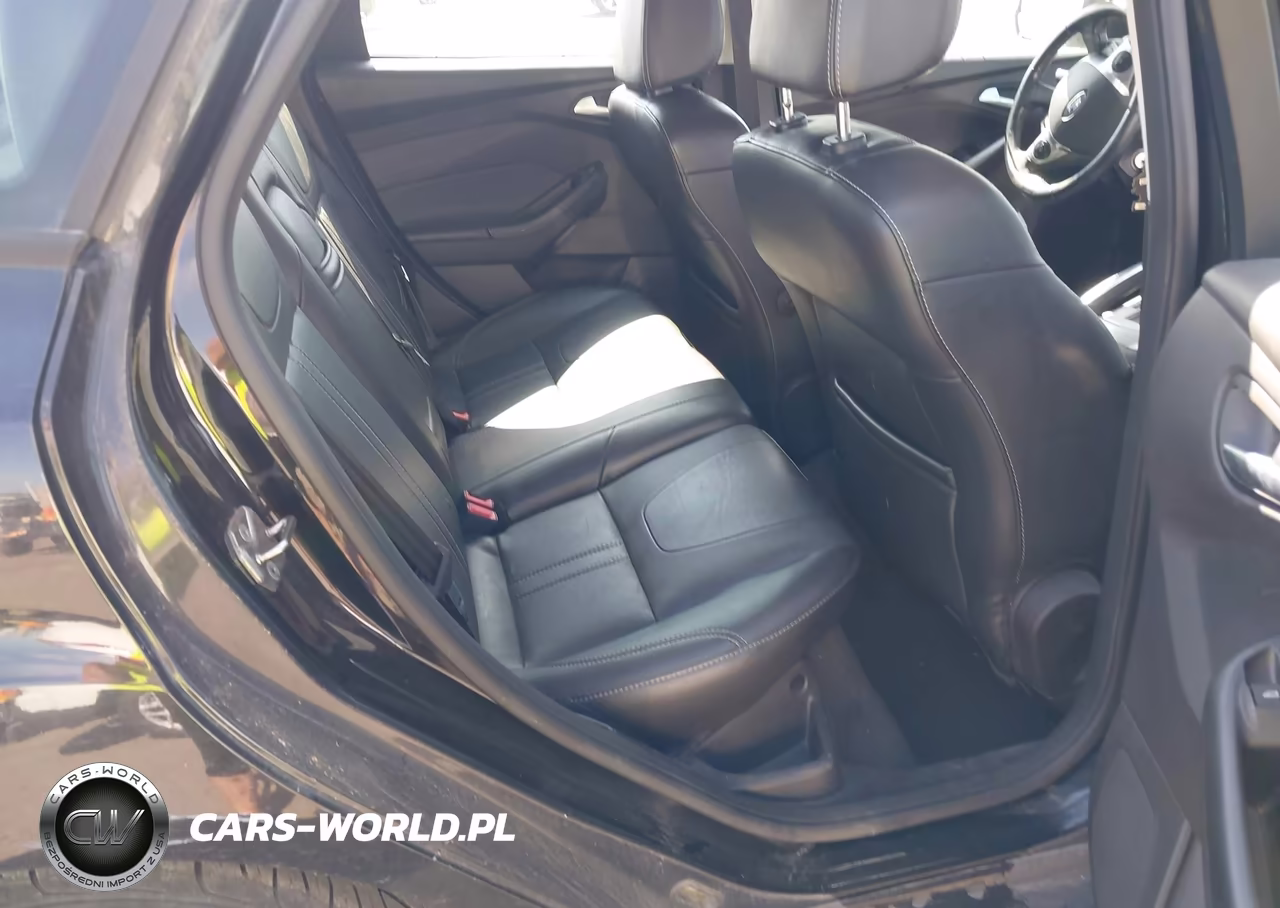 2013 Ford Focus Se VIN:1FADP3K23DL272825 - 8