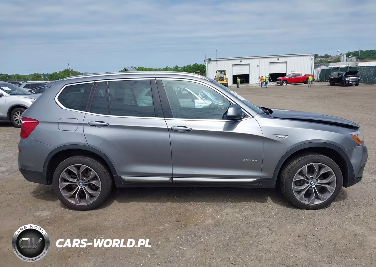 2015 BMW X3 xDrive28I VIN:5UXWX9C5XF0D44818 - 13