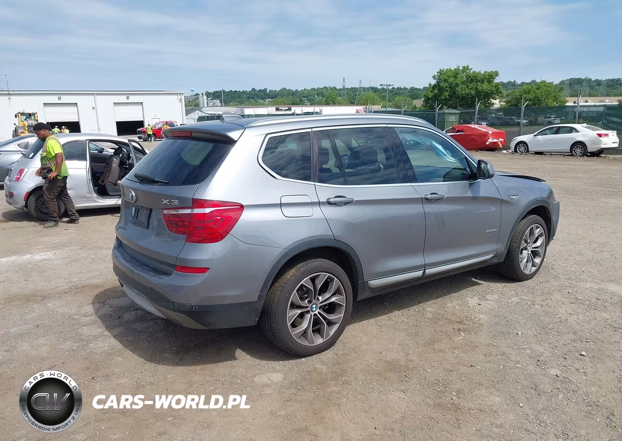 2015 BMW X3 xDrive28I VIN:5UXWX9C5XF0D44818 - 4