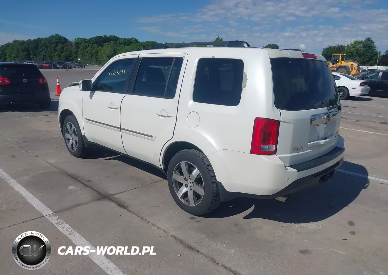 2013 Honda Pilot Touring VIN:5FNYF4H97DB019471 - 3