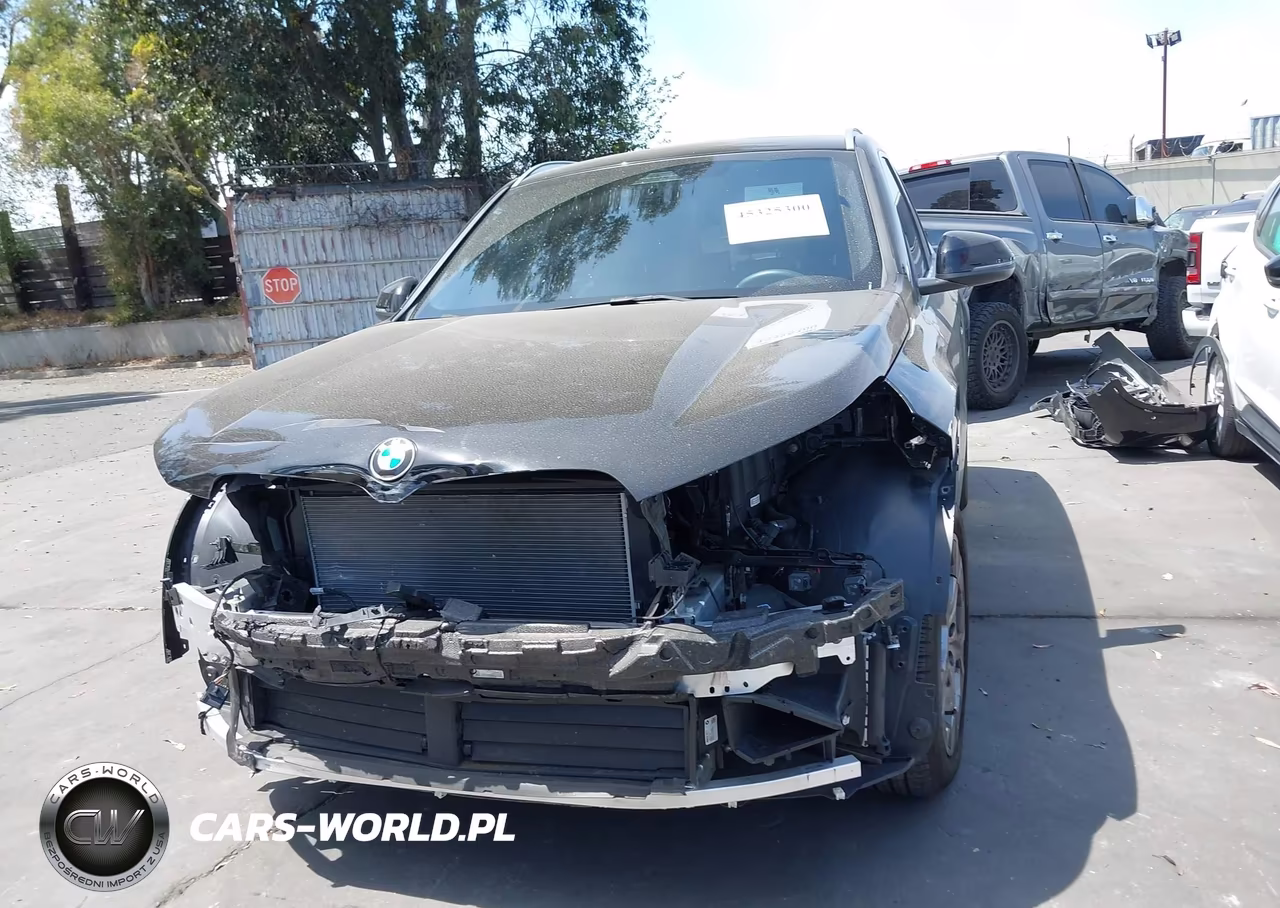 2025 BMW X1 xDrive28I VIN:WBX73EF06S5295883 - 13