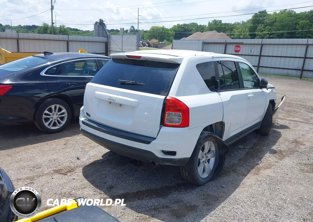 2012 Jeep Compass Sport VIN:1C4NJCBA5CD521254 - 4