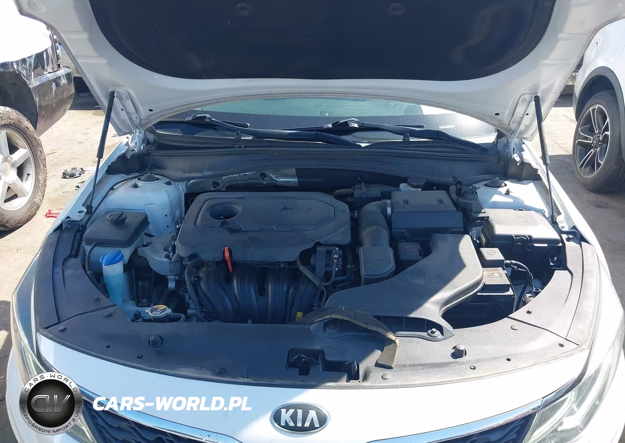 2019 Kia Optima Lx VIN:5XXGT4L37KG345496 - 10