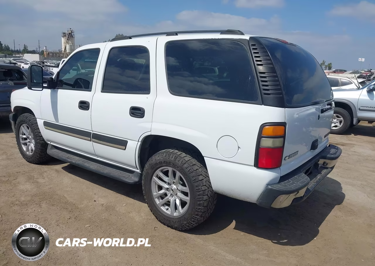 2004 Chevrolet Tahoe Ls VIN:1GNEC13V84J312696 - 3