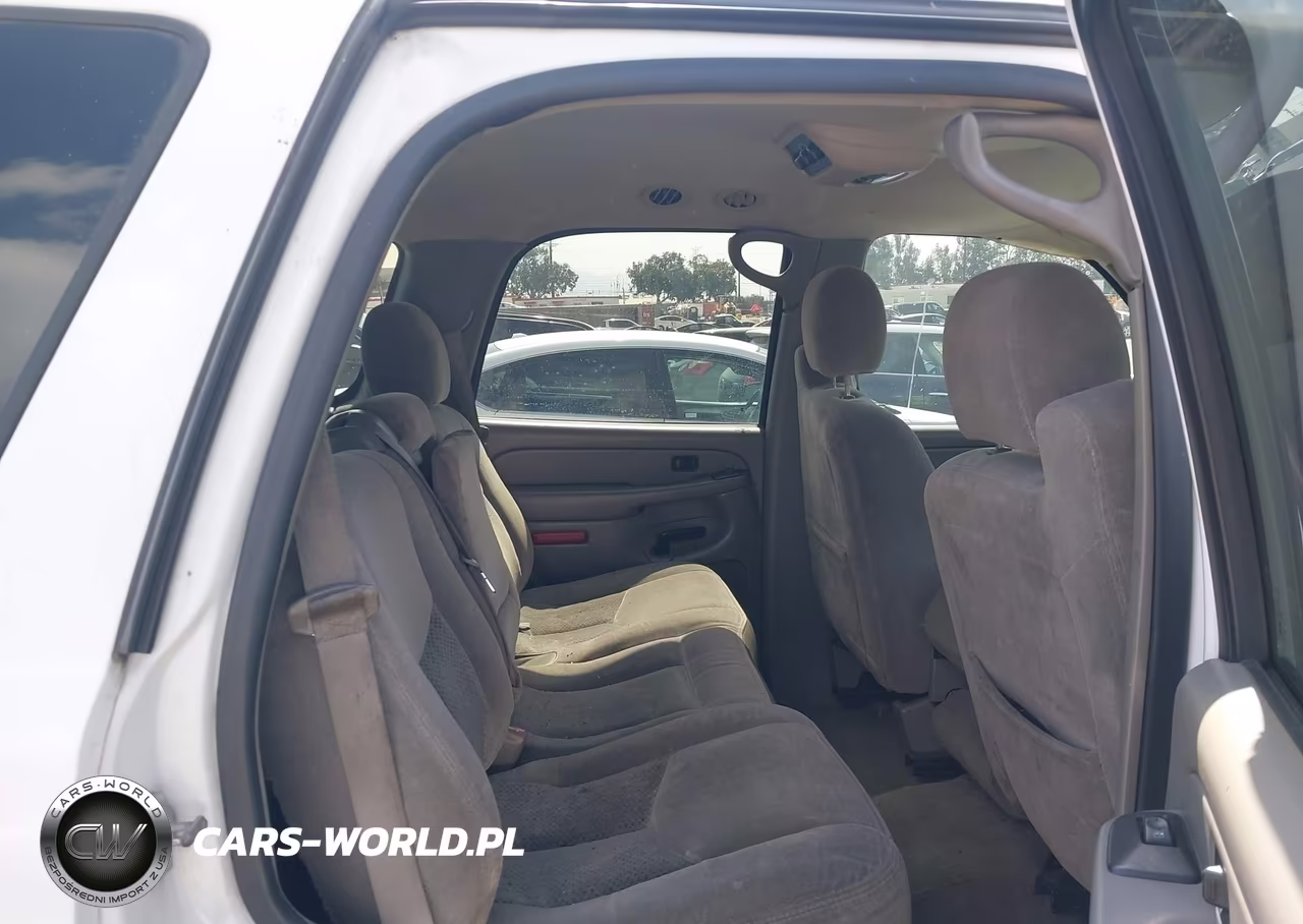 2004 Chevrolet Tahoe Ls VIN:1GNEC13V84J312696 - 8