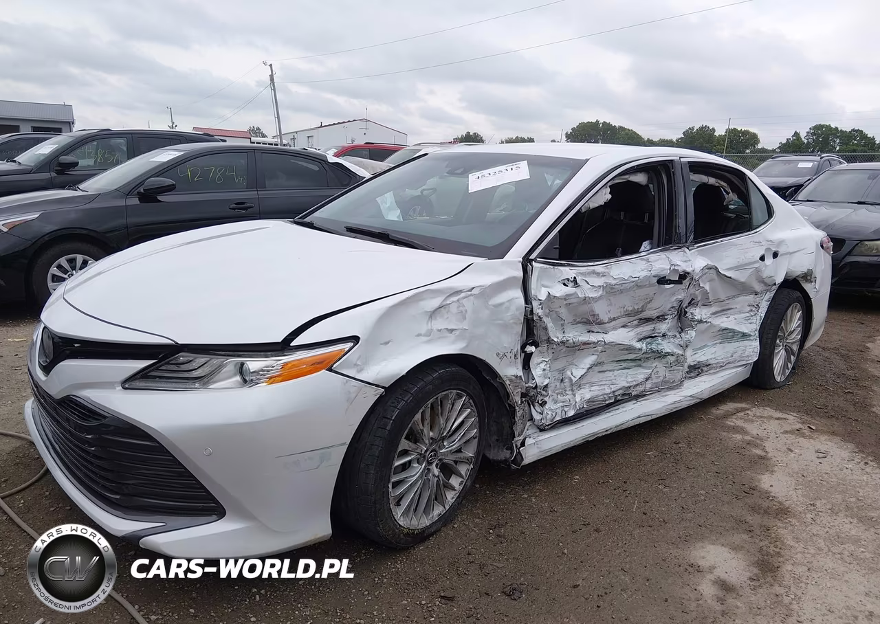 2018 Toyota Camry Xle VIN:4T1B11HKXJU048788 - 6