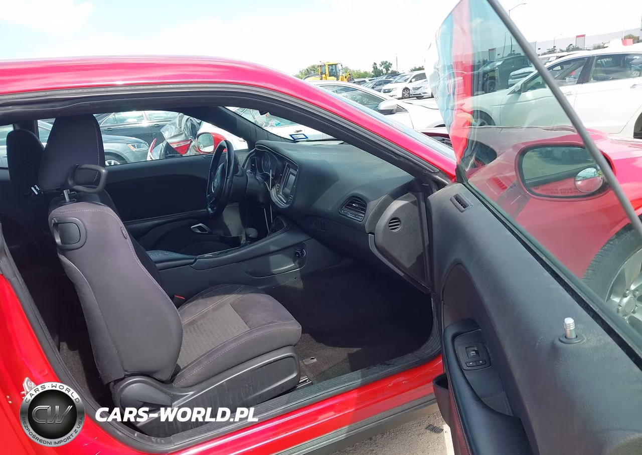 2015 Dodge Challenger Sxt VIN:2C3CDZAG6FH710918 - 5