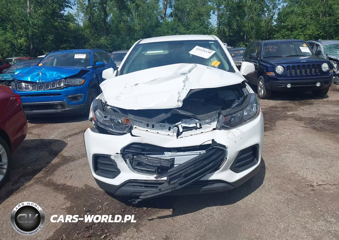 2020 Chevrolet Trax Awd Ls VIN:3GNCJNSB4LL121957 - 11