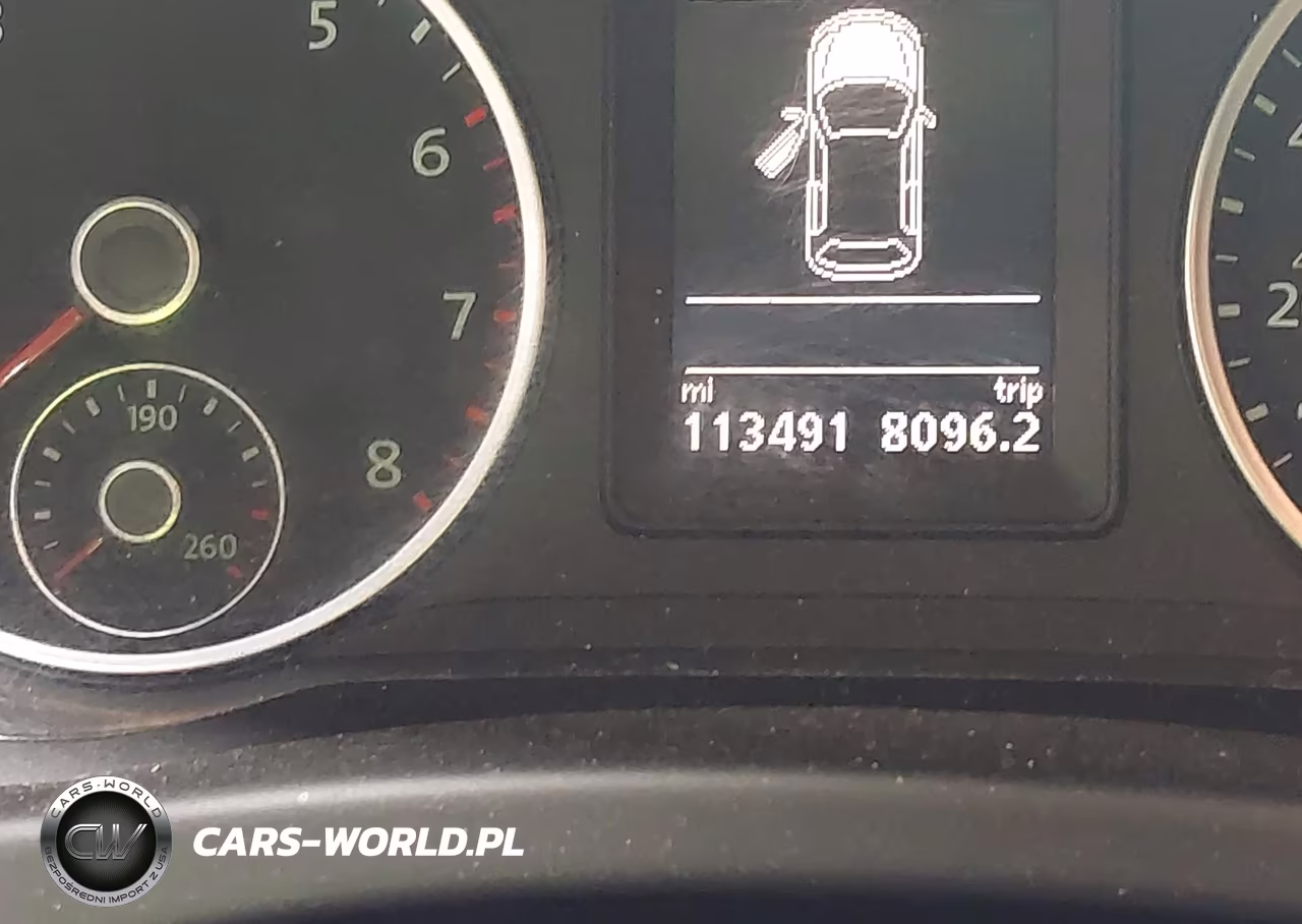 2017 Volkswagen Tiguan 2.0T Wolfsburg Edition VIN:WVGSV7AXXHK030519 - 15