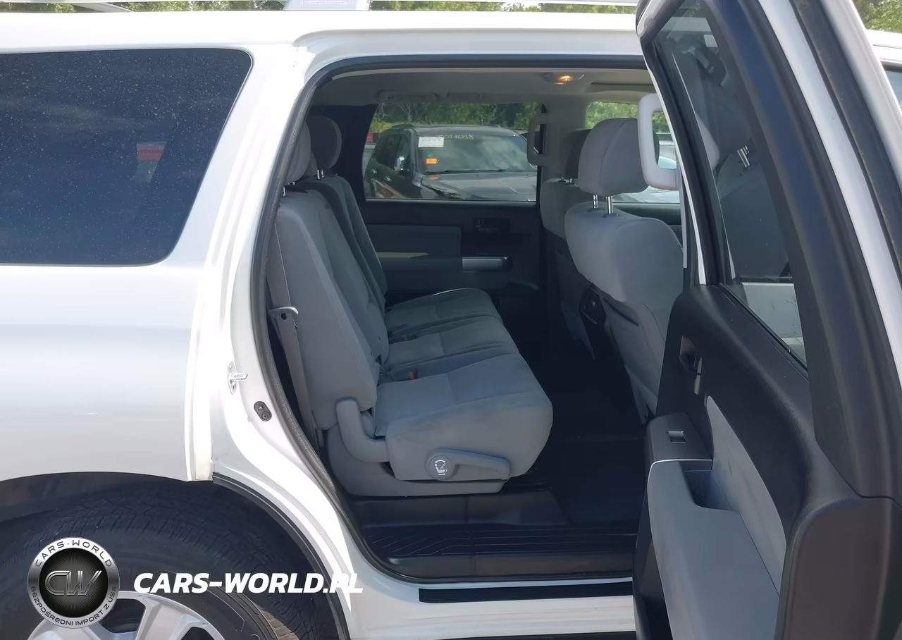 2022 Toyota Sequoia Sr5 VIN:5TDAY5B14NS188879 - 8