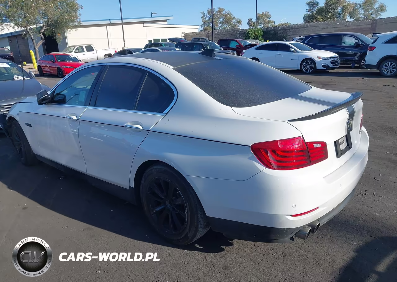 2016 BMW 528I VIN:WBA5A5C52GG353085 - 3