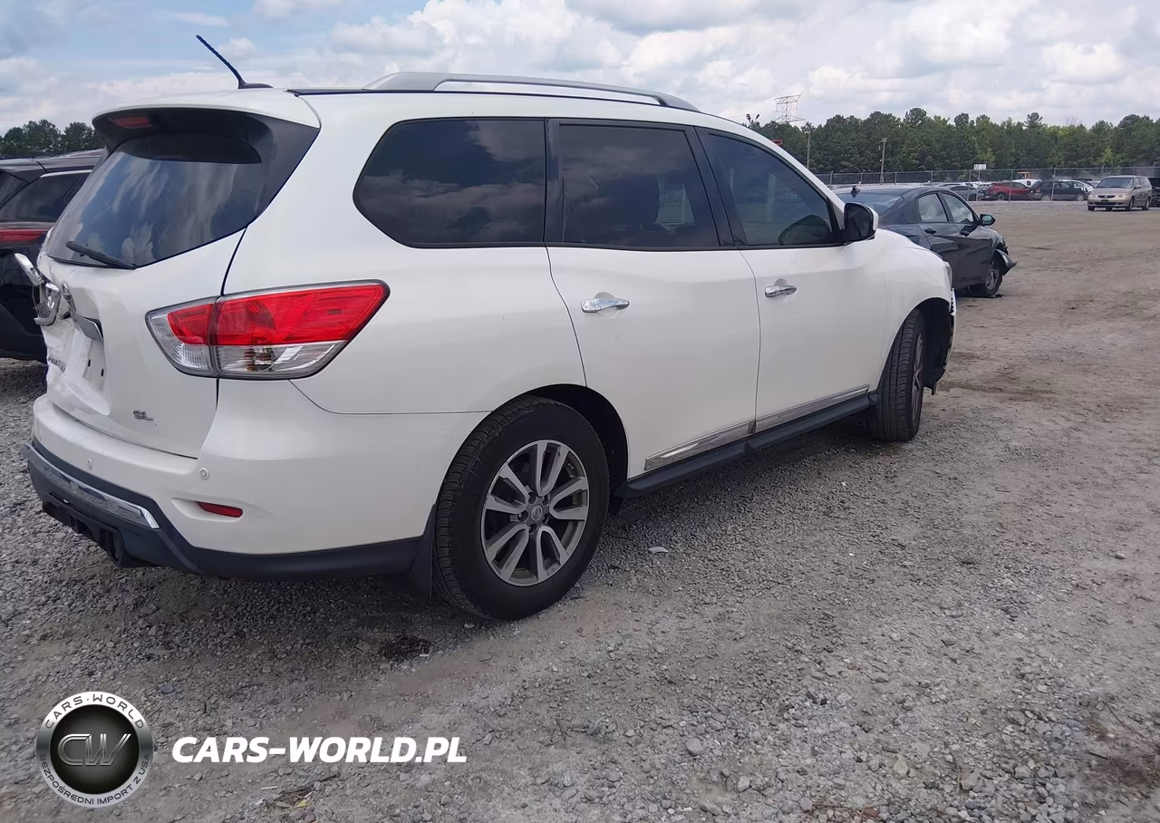 2015 Nissan Pathfinder Sl VIN:5N1AR2MN3FC707463 - 4