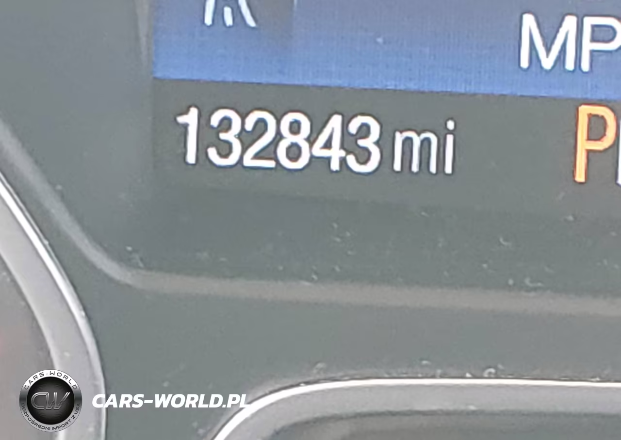 2017 Ford Escape Se VIN:1FMCU9G96HUB51855 - 15