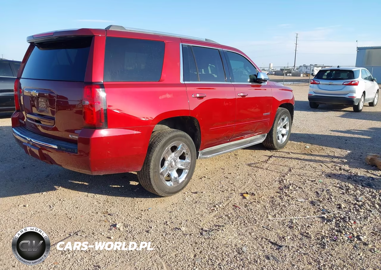 2017 Chevrolet Tahoe Premier VIN:1GNSKCKC4HR242168 - 4