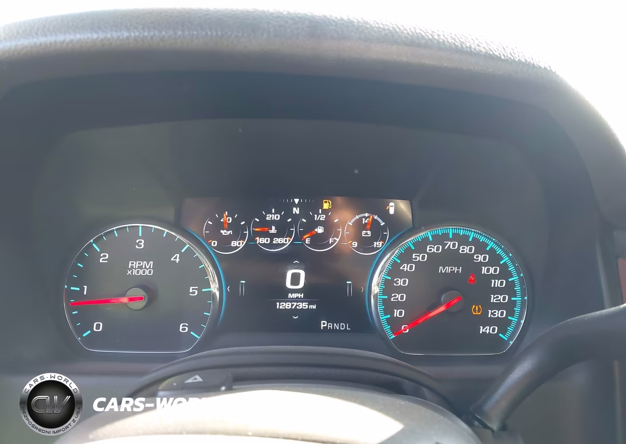 2017 Chevrolet Tahoe Premier VIN:1GNSKCKC4HR242168 - 7