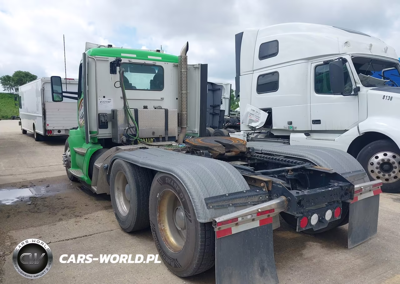 2021 Kenworth T680 VIN:1XKYDP9X8MJ464061 - 3