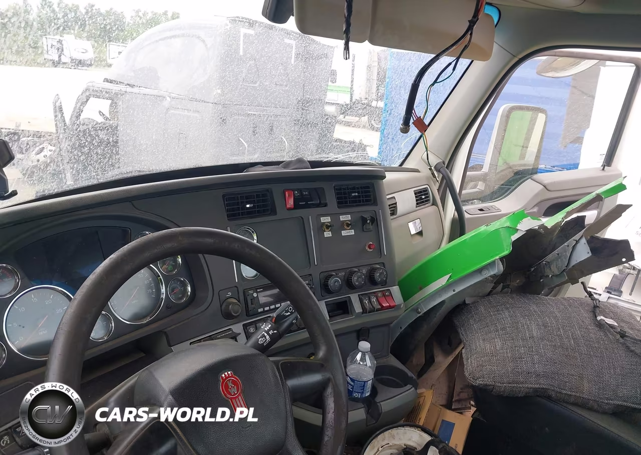 2021 Kenworth T680 VIN:1XKYDP9X8MJ464061 - 6