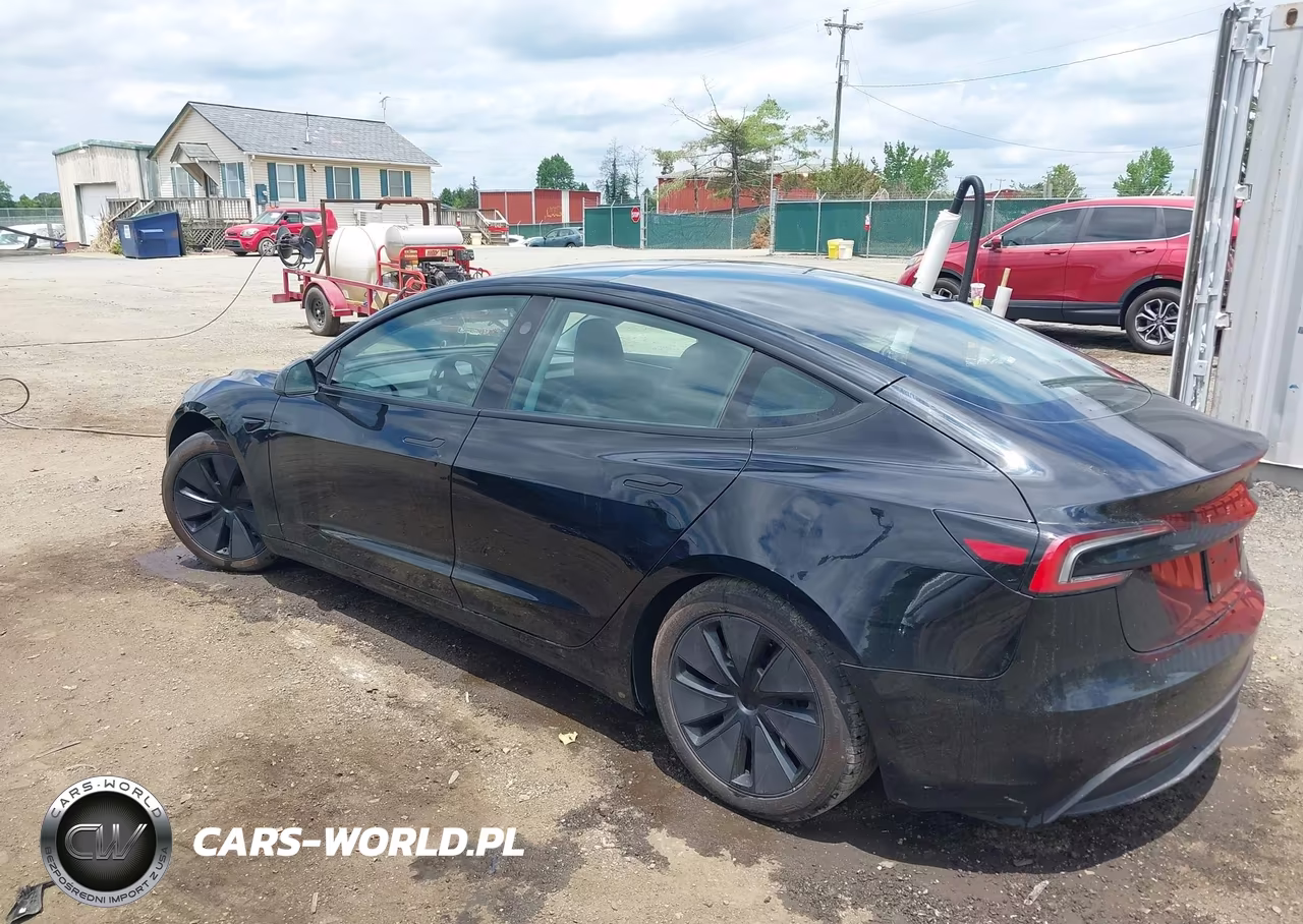 2025 Tesla Model 3 Long Range All-Wheel Drive VIN:5YJ3E1EB9SF906618 - 3