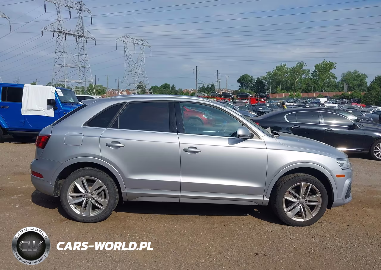 2016 Audi Q3 2.0T Premium Plus VIN:WA1EFCFS8GR011195 - 13