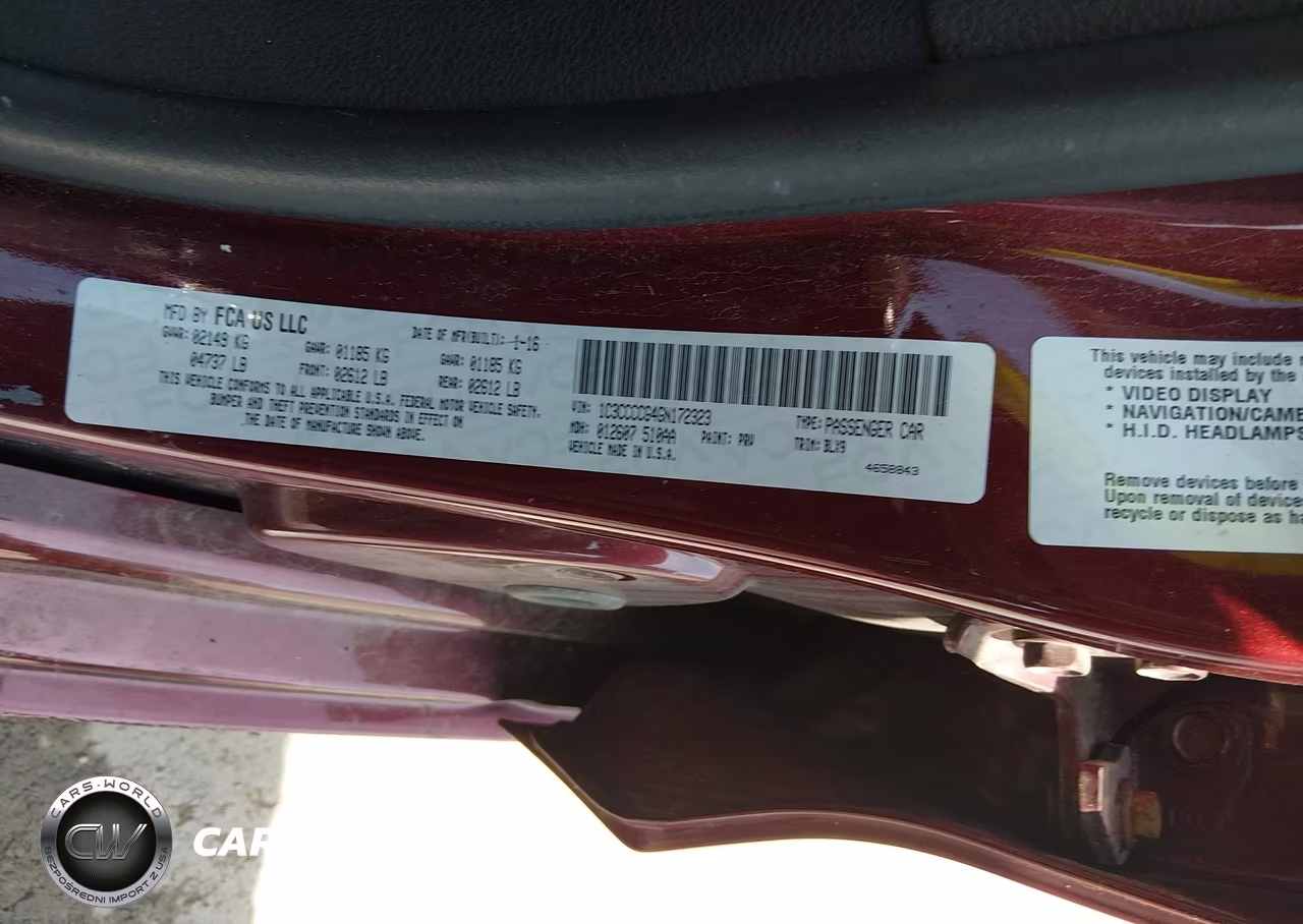 2016 Chrysler 200 C VIN:1C3CCCCG4GN172323 - 9