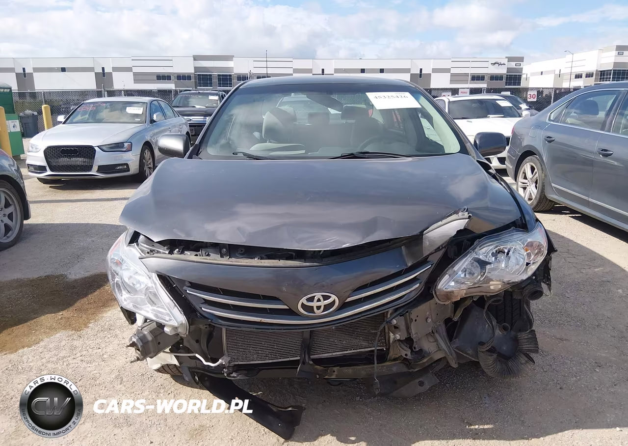 2013 Toyota Corolla Le VIN:5YFBU4EE8DP125381 - 12